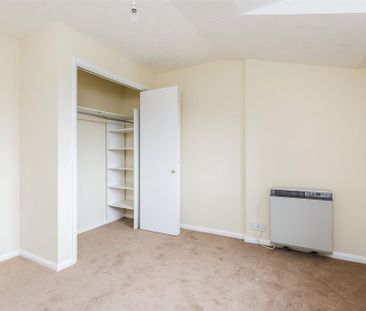 2 bedroom retirement property to rent - Photo 1