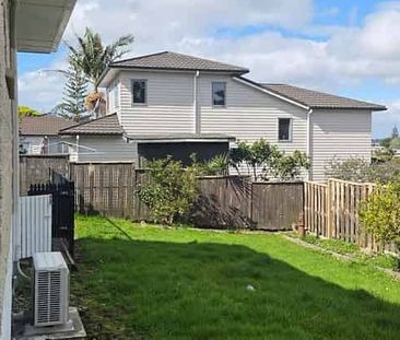 2 Bedroom - Fully Warm Home in Top street - Photo 4