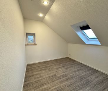 Dachgeschosswohnung in Geeste - Photo 2