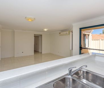 Easy Living - Modern 3 Bedroom, 2 Bathroom - Photo 1