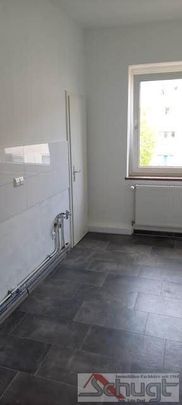 Exposé 2271 • Sie suchen eine 2 ZKB Wohnung mit Balkon? - Photo 1