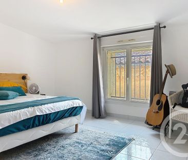 Location Appartement 3 pièces 80m² VILLEVEYRAC 34560 - Photo 4