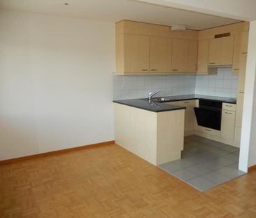 "Moderne, grosszügige 3.5 Zimmerwohnung zu vermieten!" - Photo 2