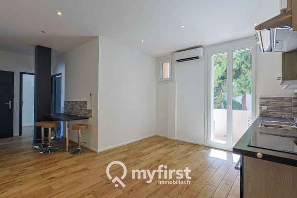 Location Appartement 5 pièces 89m² TOULON 83000 - Photo 1