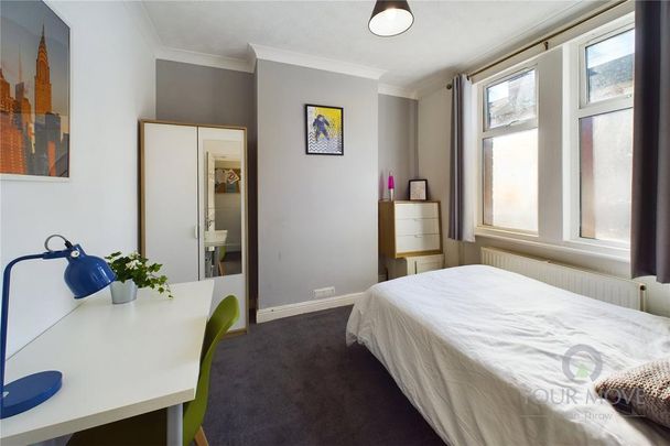 4 bedroom house to rent - Photo 1