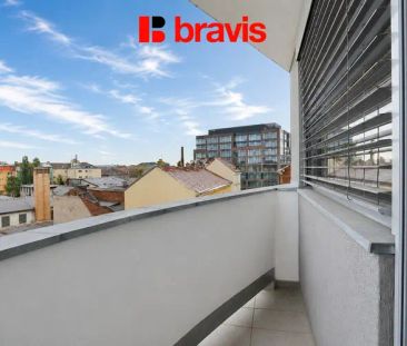 Pronájem bytu 1+kk, Brno - střed, ulice Rumiště, balkon, garážové s... - Photo 2