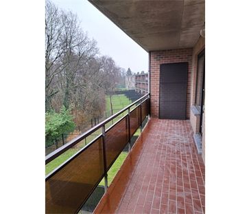 Een goed gelegen appartement op de tweede verdieping met garage - Foto 6