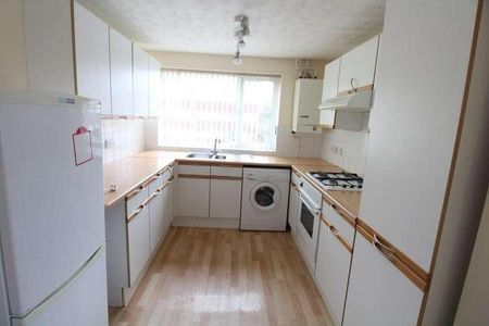 Chertsey Close, Two Bed Maisonette, LU2 - Photo 4