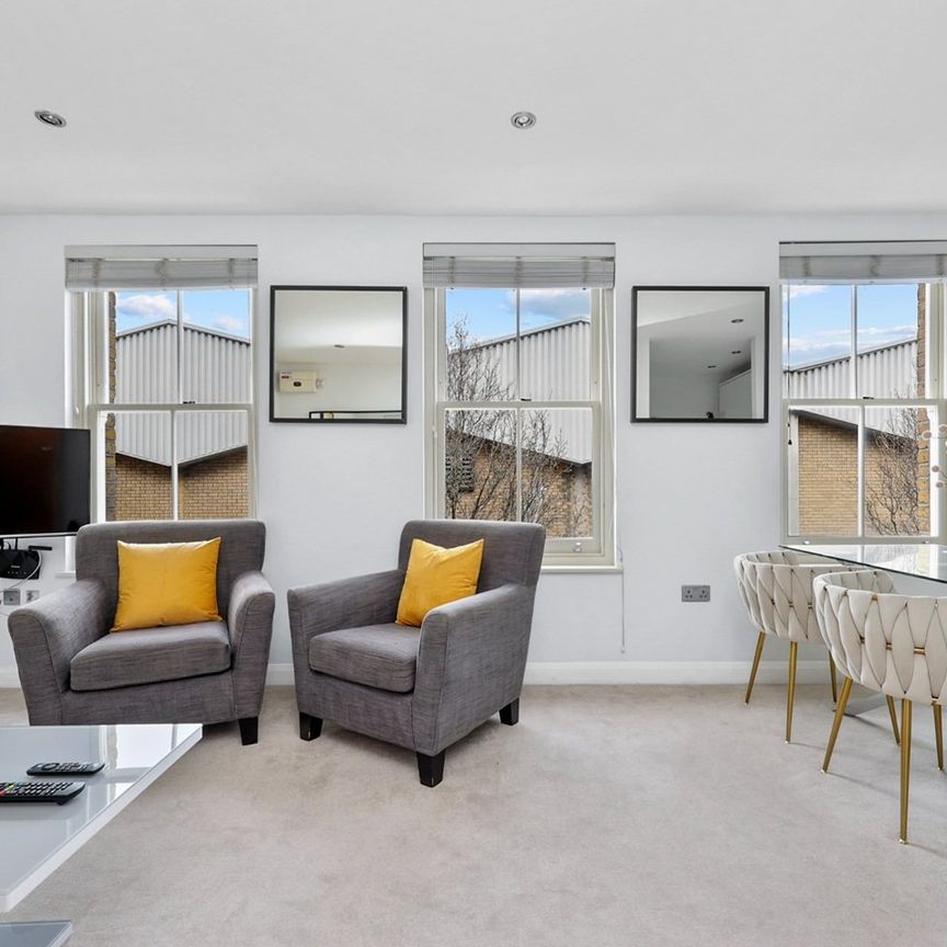 2 Bed Flat, Hanbury Street, E1 - Photo 1