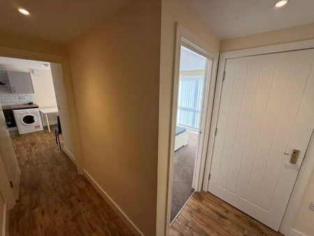 Kisar Court, Salisbury Street, SO15 - Photo 3