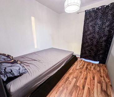 Helle Mietwohnung mit Balkon in Gniebing …! - Photo 2