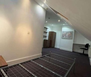 Woodside Place, Burley, Leeds, LS4 - Photo 6