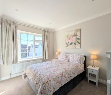 3 bedroom end of terrace house to rent - Photo 4