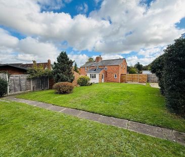 2 bedroom cottage to rent - Photo 2