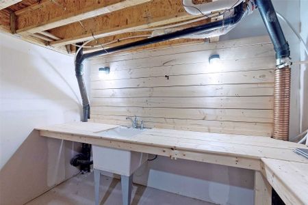 For Lease - 46 Artania Street, Oshawa, Ontario - Photo 2