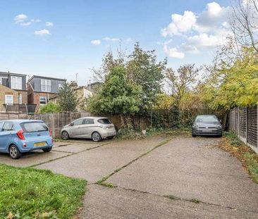 Potters Road, Barnet, EN5 - Photo 2