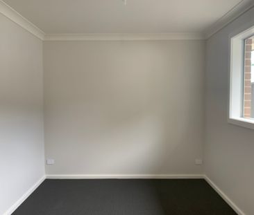 Modern duplex in Lake Munmorah - Photo 5