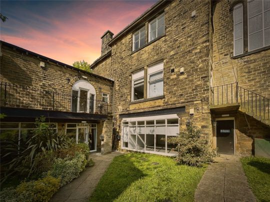 The Manor House, 68 Moorside Avenue, Crosland Moor, Huddersfield, HD4 - Photo 1