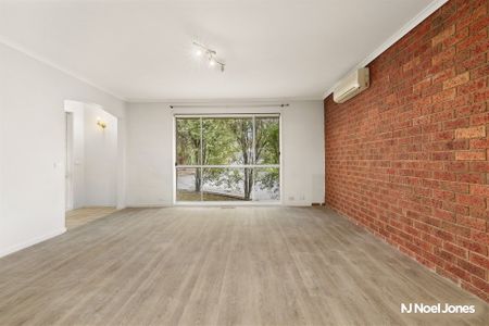 6/808 Elgar Road, DONCASTER - Photo 2