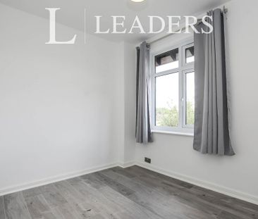 3 bedroom house to rent - Photo 2