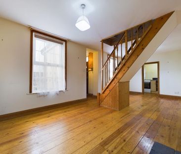 2 bedroom cottage to rent - Photo 3