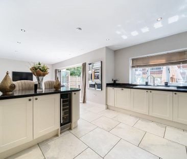 Mayfields, Sindlesham, Wokingham, RG41 - Photo 1
