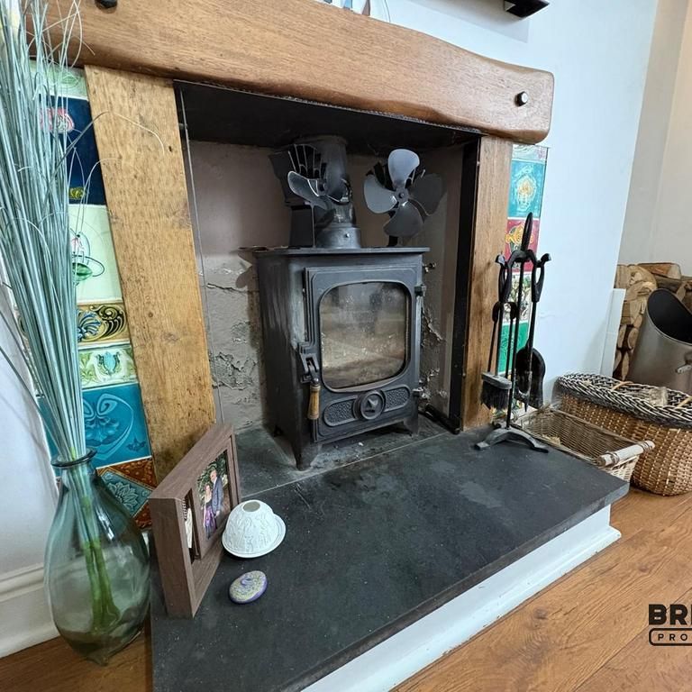 4 bedroom end of terrace house to rent - Photo 1