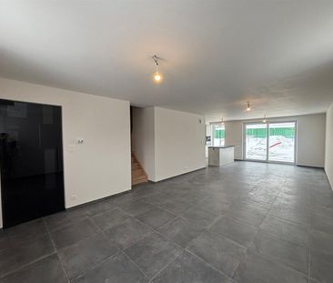 Rustiggelegen, hoogwaardig afgewerkte nieuwbouwwoning nabij het cen... - Photo 4