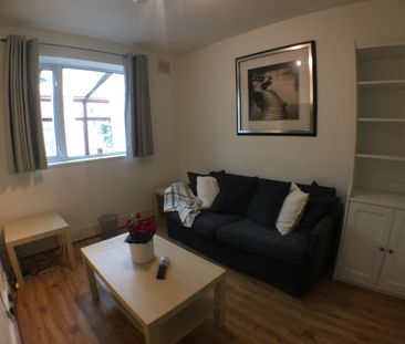 Room in a Shared House, East Ferry Road, E14 - Photo 4