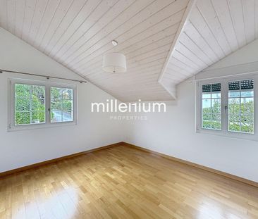 Charming semi-detached house with garden - Photo 1