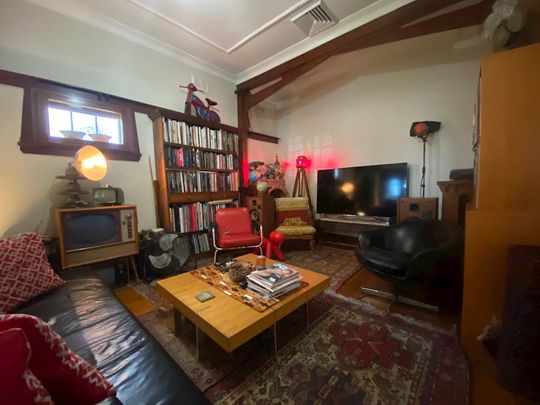 Marrickville - Photo 1