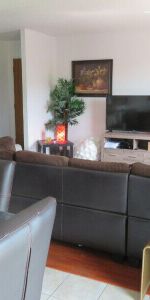 GRAND 4 ½ LEBOURGNEUF STYLE CONDO AIR CLIMATISÉE - Photo 3