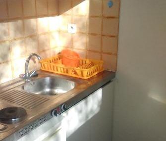 Location Appartement 1 pièce 24m² POITIERS 86000 - Photo 1