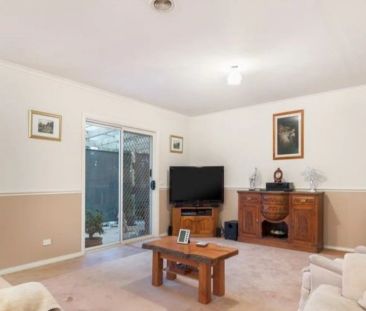 7 Cottage Place, Mornington. - Photo 2