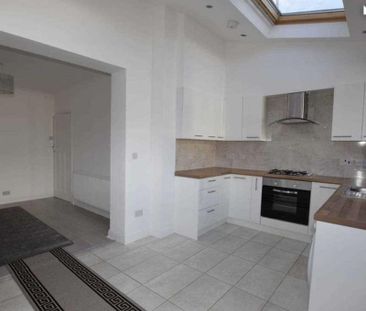 Tiverton Road, Edgware, HA8 - Photo 4