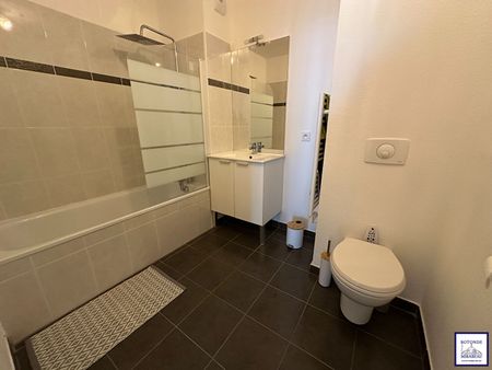 Location Appartement 1 pièce 35m² - Photo 4