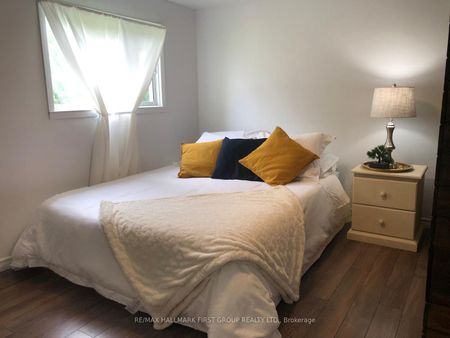 Detached Home For Lease | X112 - Photo 2