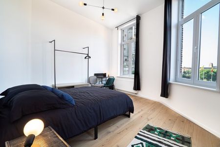 Room at Rue Notre Dame Débonnaire 25 - Photo 4