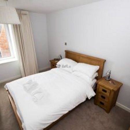 Apartment to rent in Dublin, Gilford Rd - Photo 5