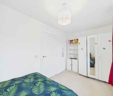 2 bedroom semi-detached house to rent - Photo 4