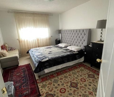 For Lease - 3480 Fountain Park Avenue, Mississauga, Ontario - Photo 5