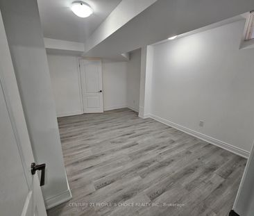 For Lease - 30 Bucksaw Street, Brampton, Ontario - Photo 6