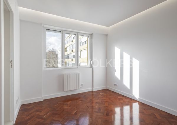 Apartamento T4 em Lisboa