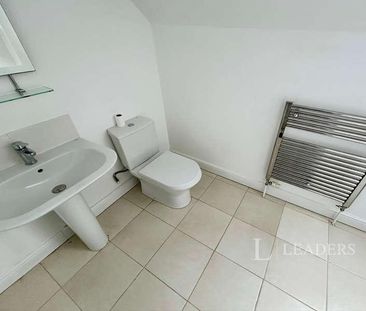 Farriers Mews, Stamford, PE9 - Photo 5