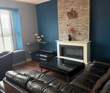 2 Bed Flat, Sandygate Road, S10 - Photo 2
