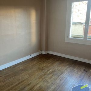 Location Appartement 2 pièces 62m² - Photo 2