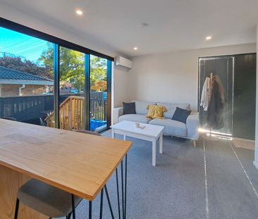 Stokes Valley Living - Photo 4