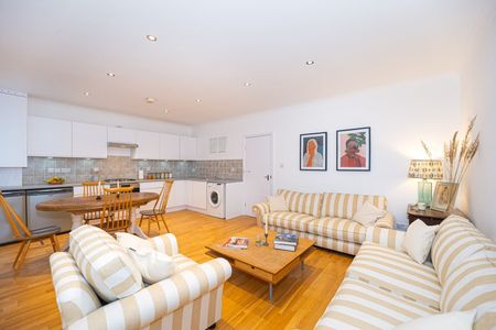 1 Bed Flat, Caleb Court, SE5 - Photo 3
