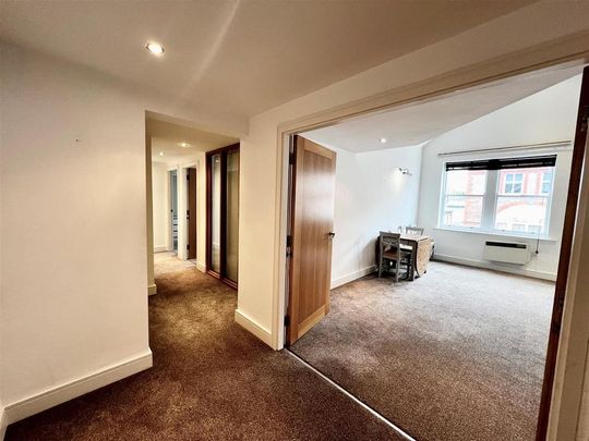 2 bedroom apartment to rent - Photo 1