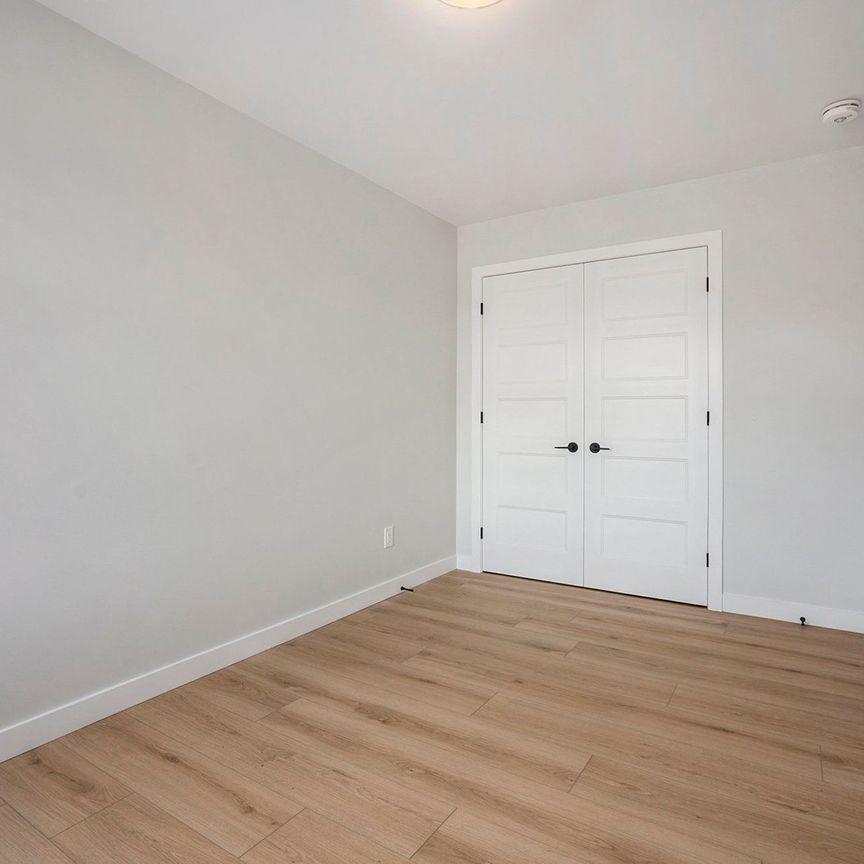For Lease - 89 Helen Street Unit# A, North Stormont, Ontario - Photo 1